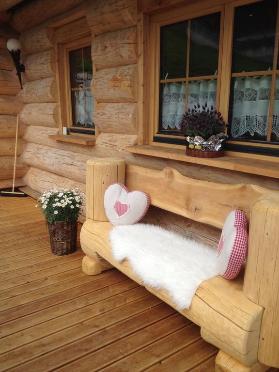 Holzberghof Apartment Umhausen Bagian luar foto